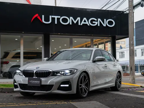 BMW 330i M Edition 2.0T Modelo 2020