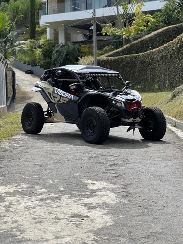 CAN-AM MAVERICK X3 RC TURBO MODELO 2020