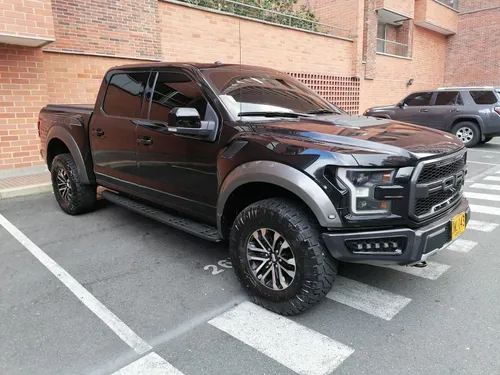 Ford raptor svt 2020