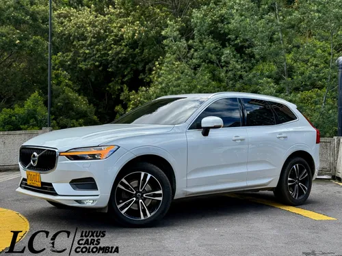 Volvo XC60 T5 2021 49.000 KMS