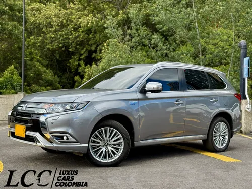 Mitsubishi Outlander Phev Hybrid Plug In 2020 40.000 KMS