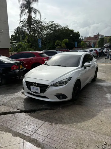 MAZDA 3 TOURING