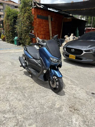 YAMAHA NMAX CONNECTED