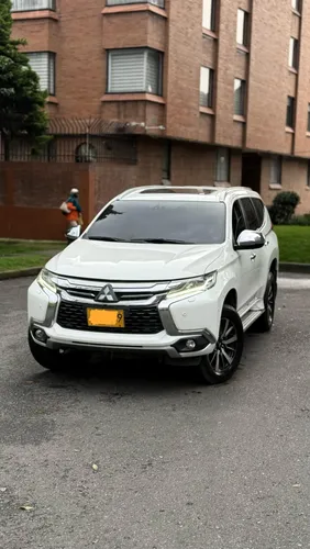 Mitsubishi montero sport 2020 gasolina 3.0 
