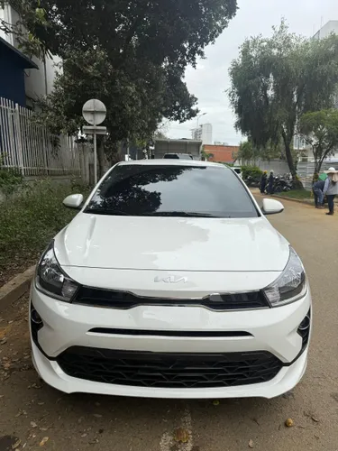 Kia rio 1.4 vibrant aut 2024