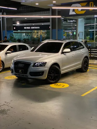AUDI Q5 FSI  S-TRONIC QUATTRO 3.200CC 2011