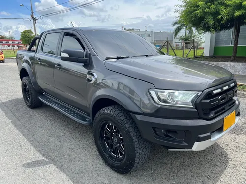 Ford ranger XLT Diesel 3.2 4x4