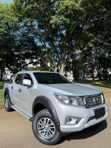 Nissan frontier 2.5 gasolina 2018