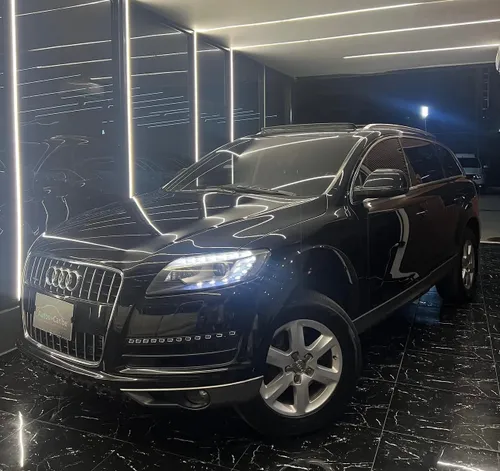 Audi q7 para reparacion de motor 
