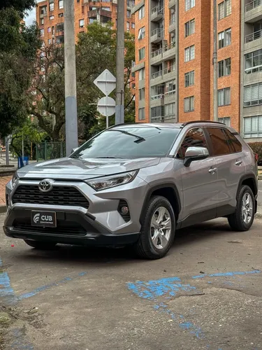 TOYOTA RAV4 STREET