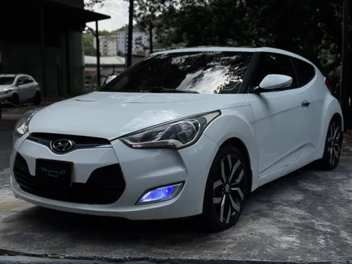 Hyndai Veloster Coupe 2014