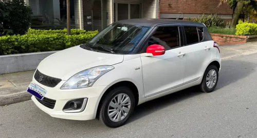 SUZUKI SWIFT 2018 UNICO DUEO CON 54.000 KMS