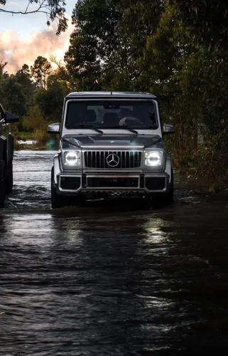 Mercedes Benz G WAGON  G500