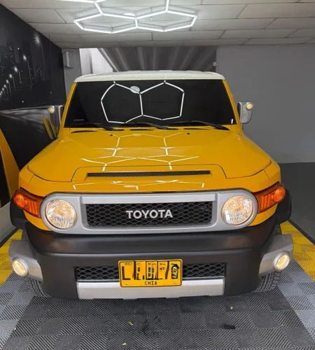 TOYOTA FJ 2023 4X4 