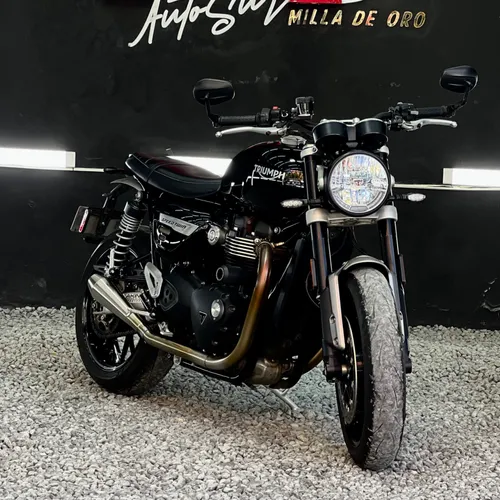 Triumph Speed Twin 2023 