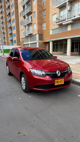 Renault Sandero con 21.000 km modelo 2019