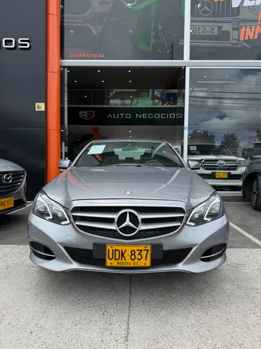 Mercedes Benz E200