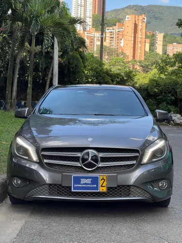 MERCEDES BENZ A200 1.6 TURBO AUTOMTICO 