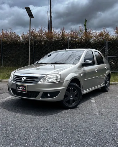 Renault Logan 2015 