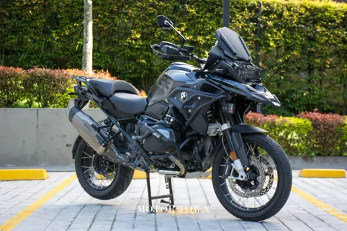 BMW R1250GS TRIPLE BLACK HP 2022 