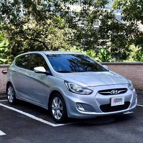 Hyundai Accent GL i25 2014