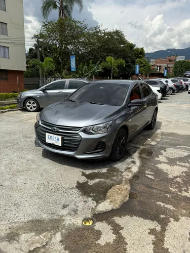 CHEVROLET ONIX LT TURBO