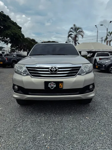 Toyota Fortuner 2014 2.7 cc