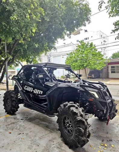 CAN AM 2019 X3