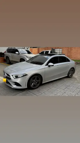 Mercedes Benz A180 AMG Line 2022