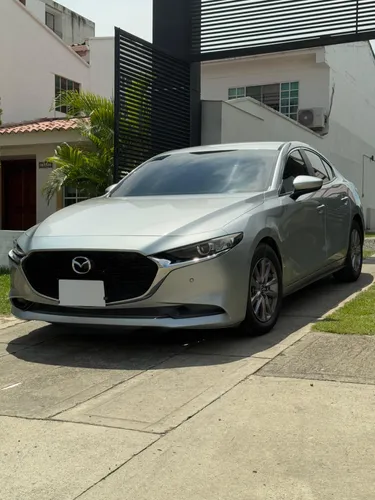 Mazda 3 Touring 2021