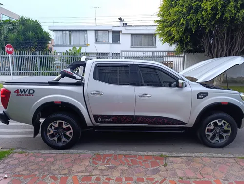 Renault alaskan 2.5 zen 4x4 2017 diesel 