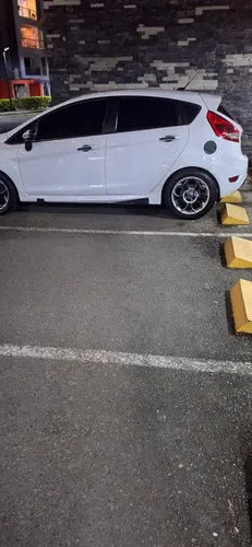 Ford Fiesta Titanium 