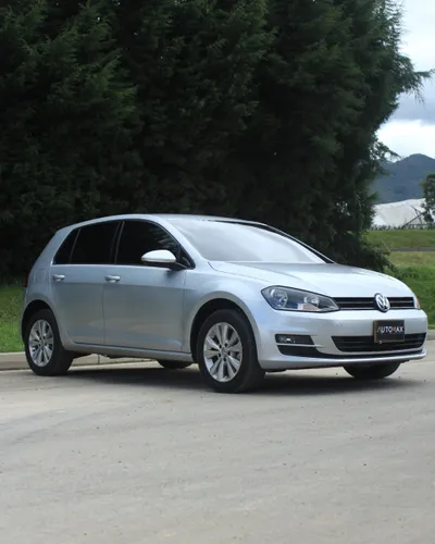 VOLKSWAGEN GOLF COMFORTLINE 2017