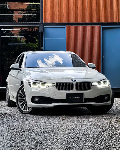 BMW 330i F30 Luxury Line 2017