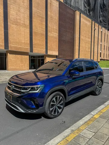 VOLKSWAGEN TAOS HIGHLINE 2022 