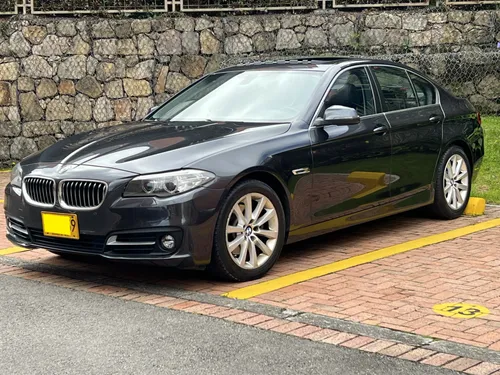 BMW 520i F10  2015