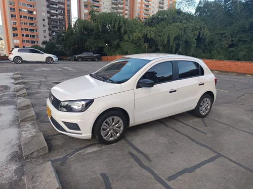 Volswagen Gol trendline 1.6   mecanico 2020