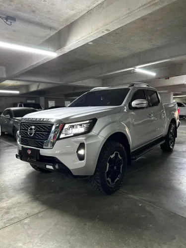 Nissan frontier np300 le full 2022