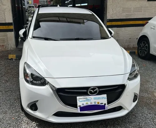 MAZDA 2 2018 GRAND TOURING LX FULL EQUIPO