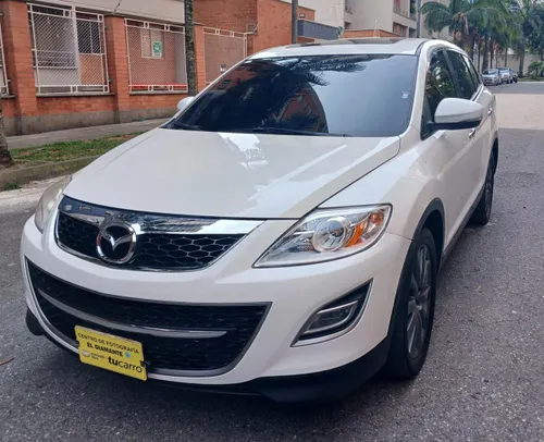  Mazda CX9 2010  Lujo Espacio y Potencia en un Solo Vehculo 