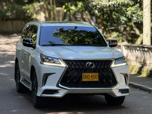 LEXUS LX 570