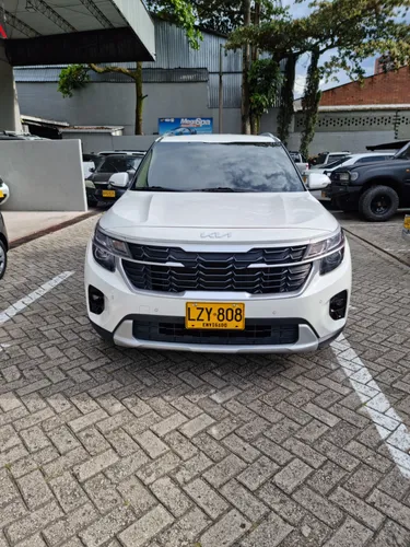 Kia seltos vibrant 2024 