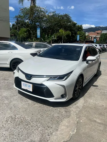 TOYOTA COROLLA SE-HIBRIDO