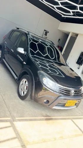 Renault Sandero Stepway 2012