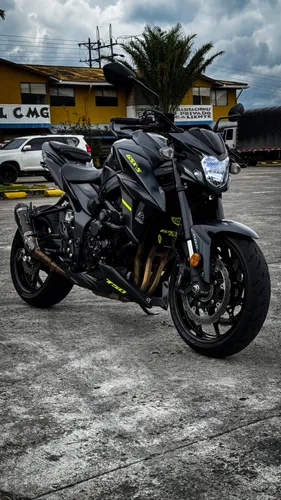 Suzuki Gsx-s 750 