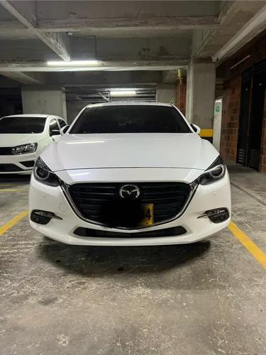Mazda 3 touring 2019 