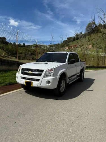 Chevrolet dmax 2013 