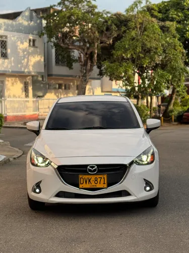 Mazda 2 Grand touring  2019 Mecanica 