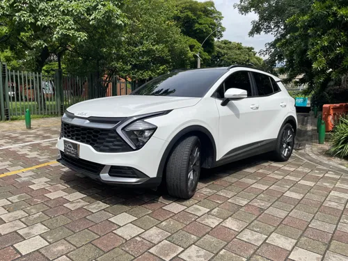 KIA SPORTAGE ZENITH 2.0 AUT