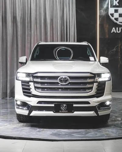 Toyota Lc300 Twin Turbo blindada 2022